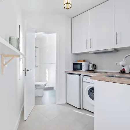 La Casita De La Esquina En Pedregalejo Malaga